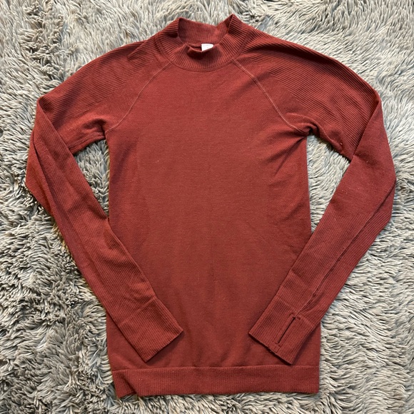 Lululemon Keep The Heat Thermal Long Sleeve Size Small - Picture 2 of 7
